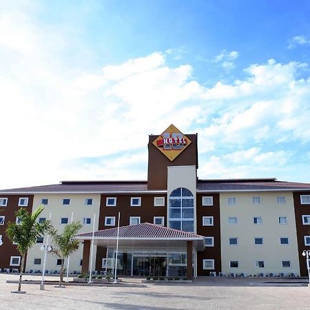 Hotel 10 Dourados Extérieur photo