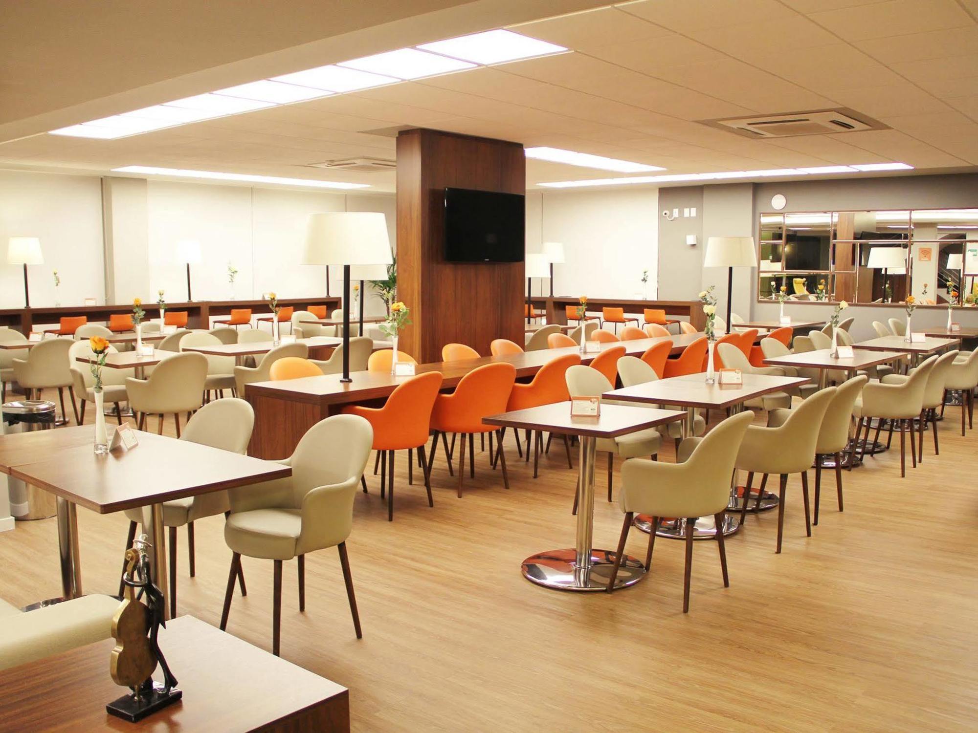 Hotel 10 Dourados Extérieur photo